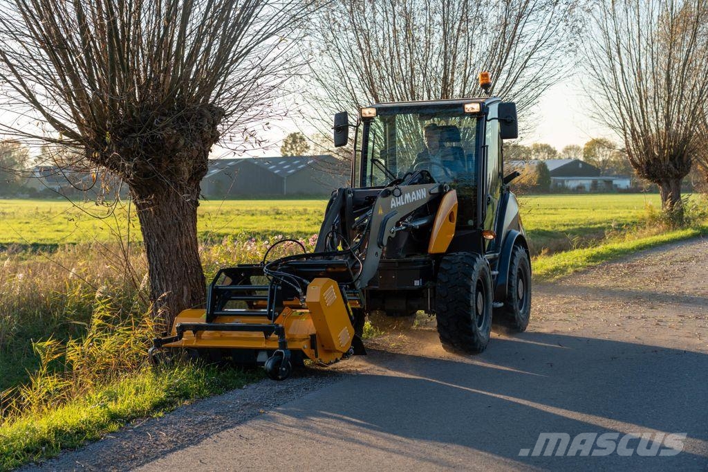 Perfect KJ-180 klepelmaaier hydro Slåmaskiner