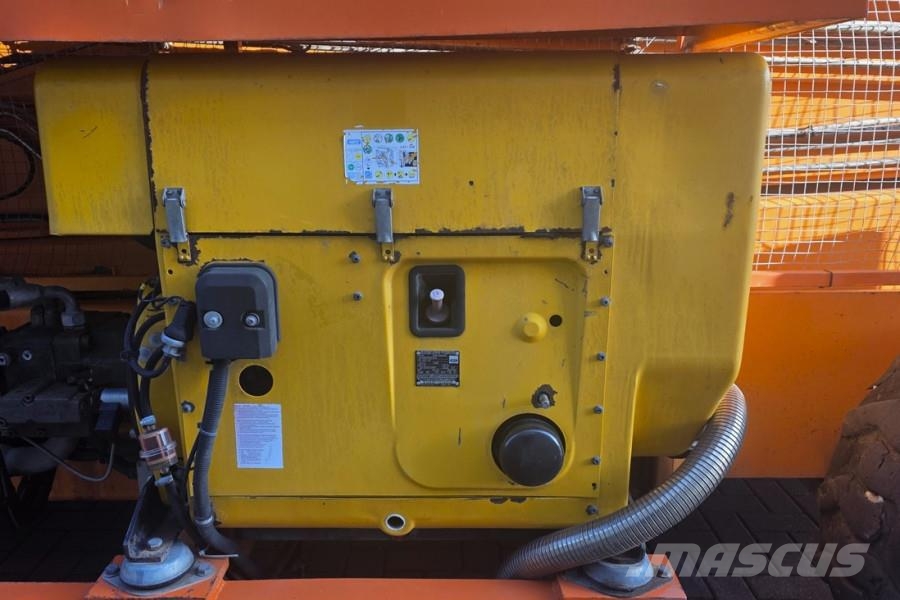 Holland Lift Megastar G320DL30-4WDS/N Diesel, 4x4x4 Drive, 34m Elevadores de tesoura