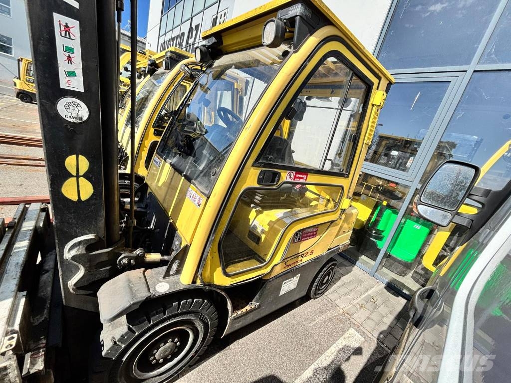 Hyster H2.5FT LPG forklifts