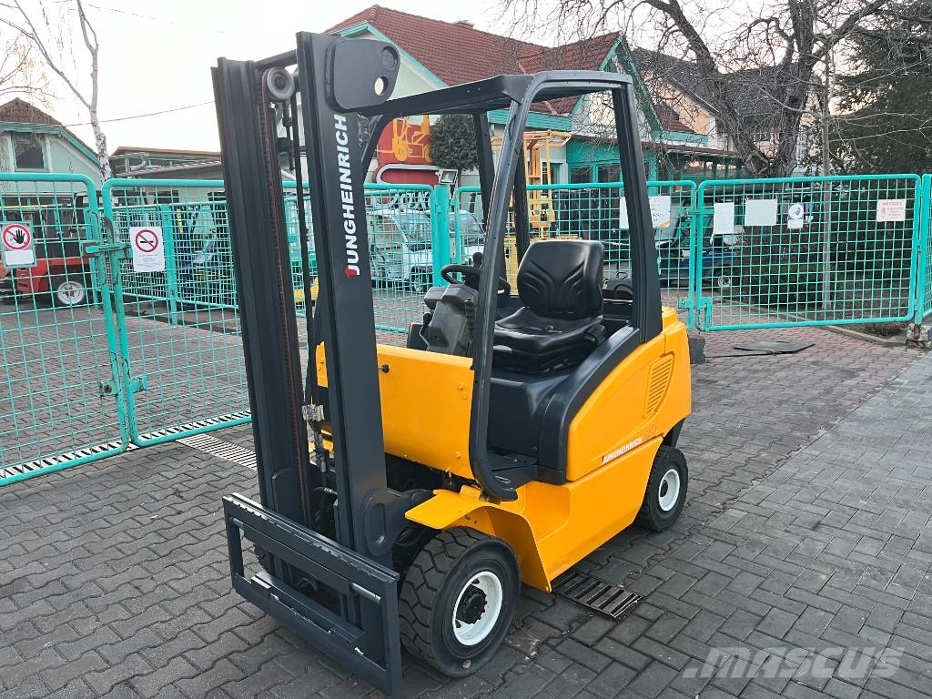 Jungheinrich TFG 20 AK V-4033 Plinski viličarji