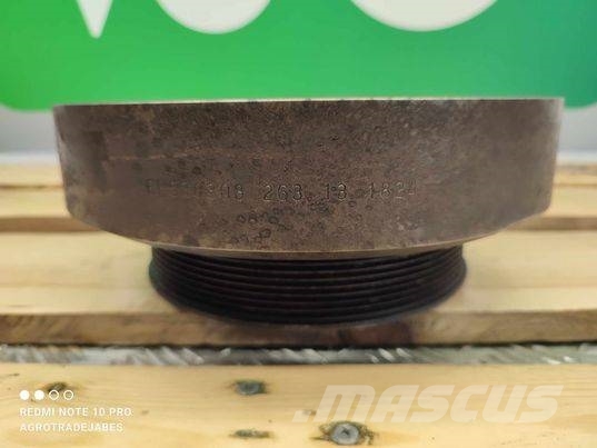 John Deere 6068 HRT 90 (RF538308 263 13 1824) Pulley wheel Motorok