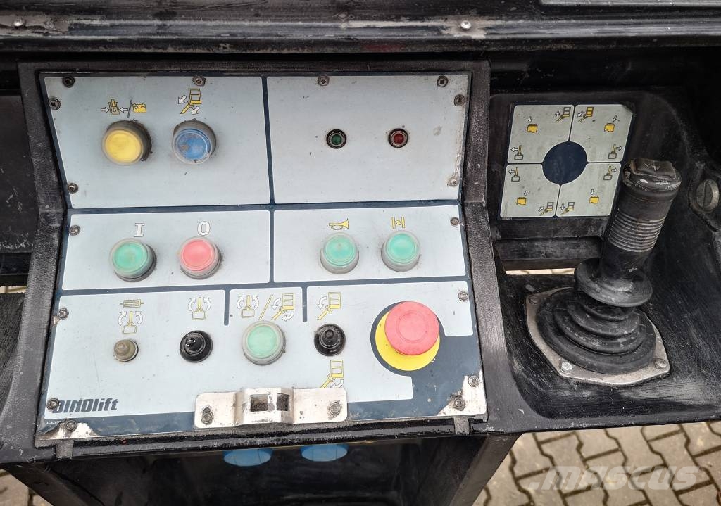 Dino 180T-1 المنصات الهوائية المثبتة على مقطورة