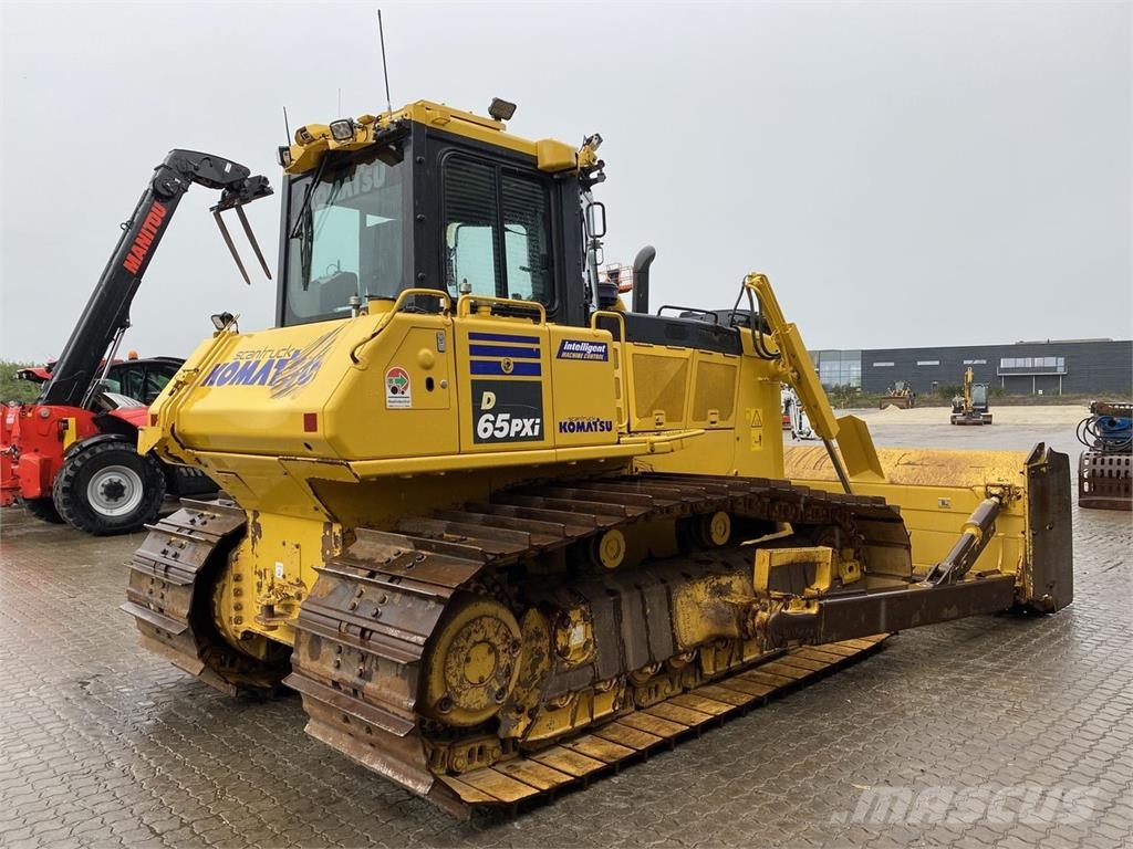 Komatsu D65PXI-18EO Dozers - Tratores rastos
