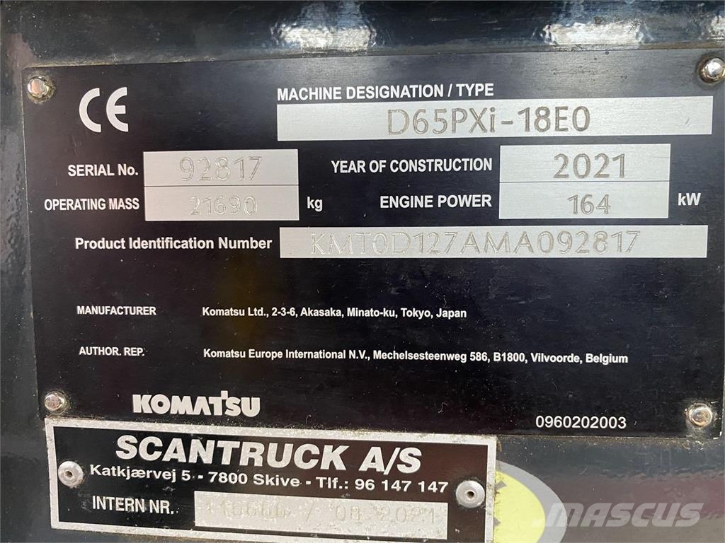 Komatsu D65PXI-18EO Dozers - Tratores rastos