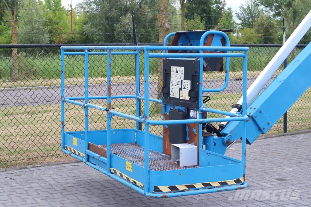 Genie ZX-135 /70 | 43 METER | 272 KG | LOW HOURS رافعات سلة مفصلية