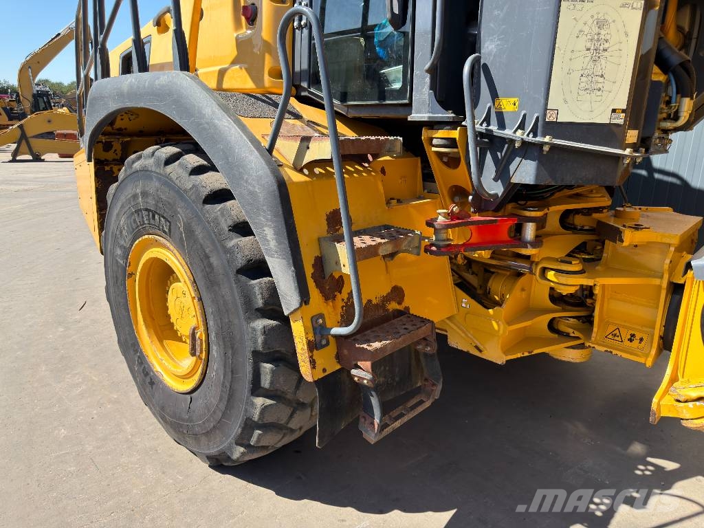 Bell B25E | 2100 hours Tombereau articulé