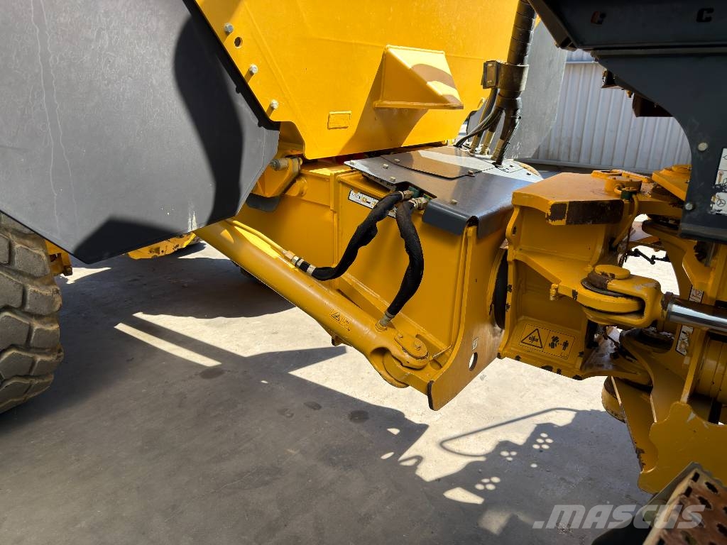 Bell B25E | 2100 hours Tombereau articulé