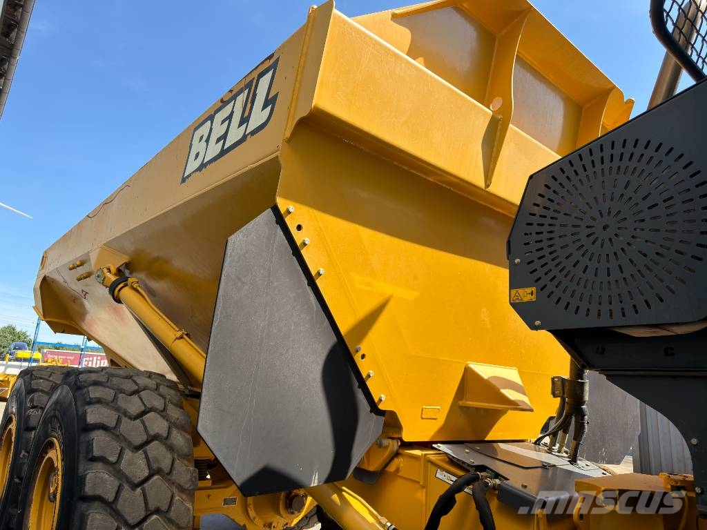 Bell B25E | 2100 hours Tombereau articulé