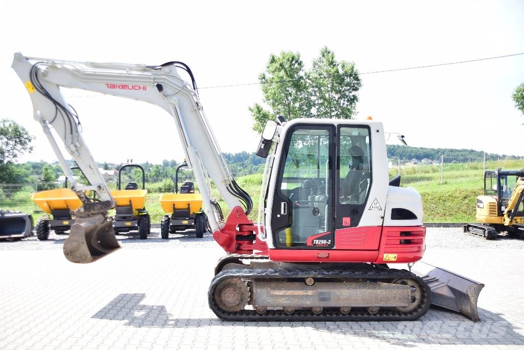 Takeuchi TB290-2 JCB 85Z-1 Kubota KX080 Caterpillar 308 Midi ekskavatörler 7 - 12 t