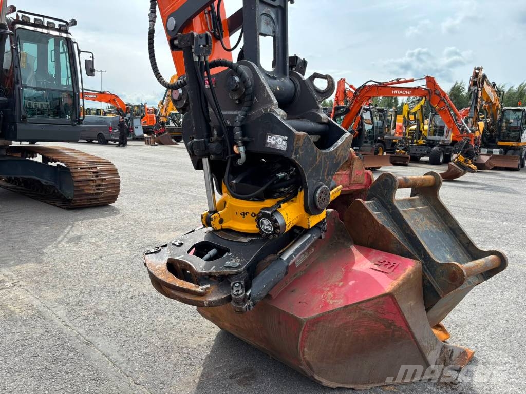 Doosan DX 235 LCR-5 / 3D, Engcon, Rasvari, 3 kauhaa Escavadoras de rastos