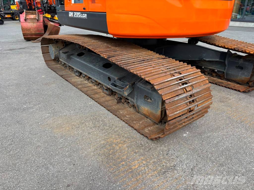 Doosan DX 235 LCR-5 / 3D, Engcon, Rasvari, 3 kauhaa Escavadoras de rastos