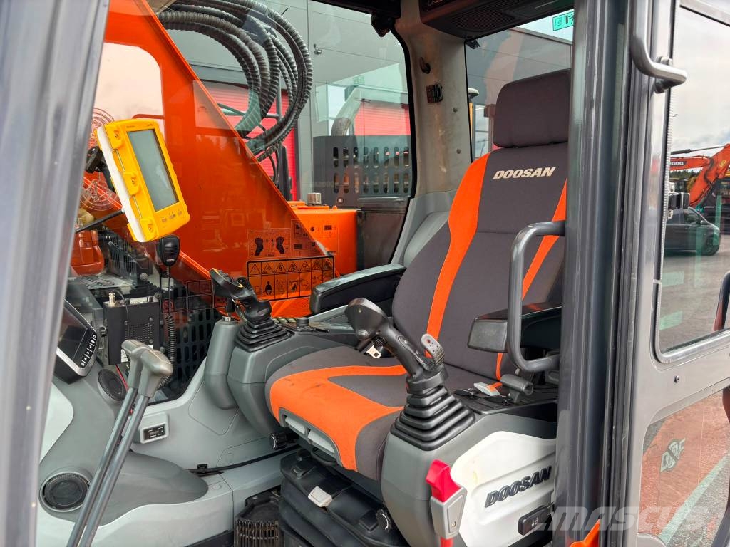 Doosan DX 235 LCR-5 / 3D, Engcon, Rasvari, 3 kauhaa Escavadoras de rastos