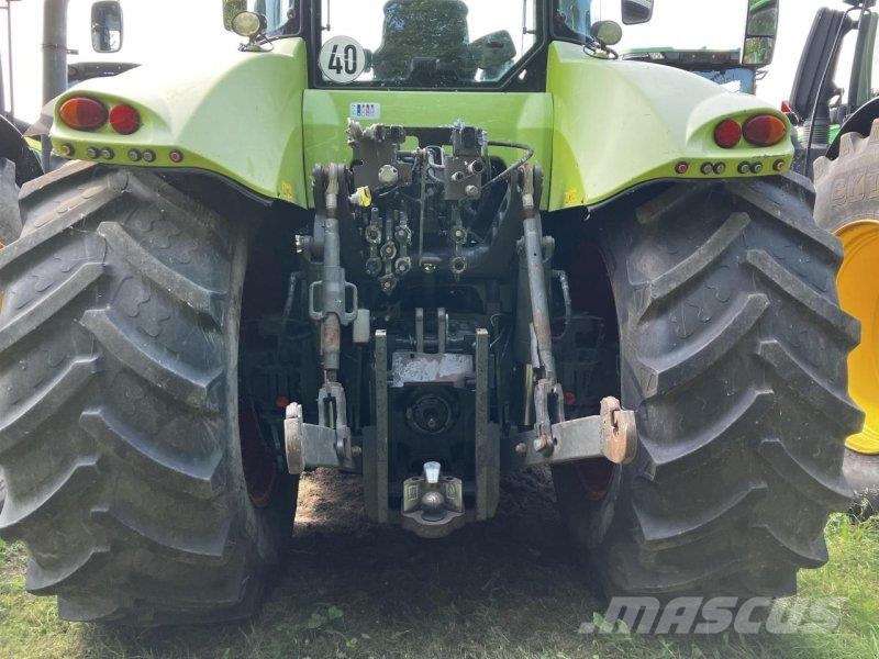 CLAAS Axion 850 트랙터