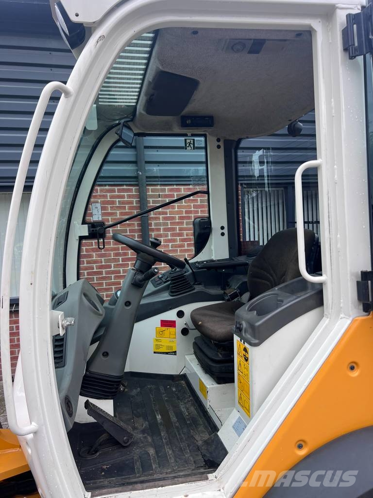 Liebherr L506C Комплектующие для погрузочных и сельхозмашин