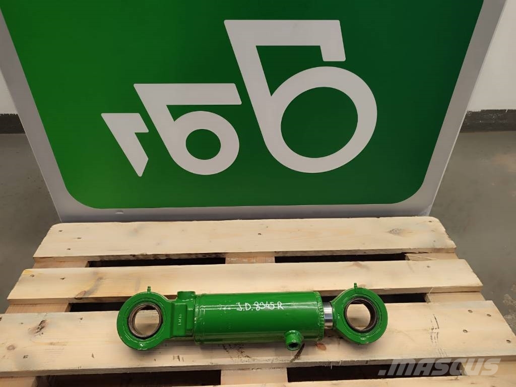 John Deere Hydraulic lift cylinder RE186113 John Deere 8285R Hydraulika