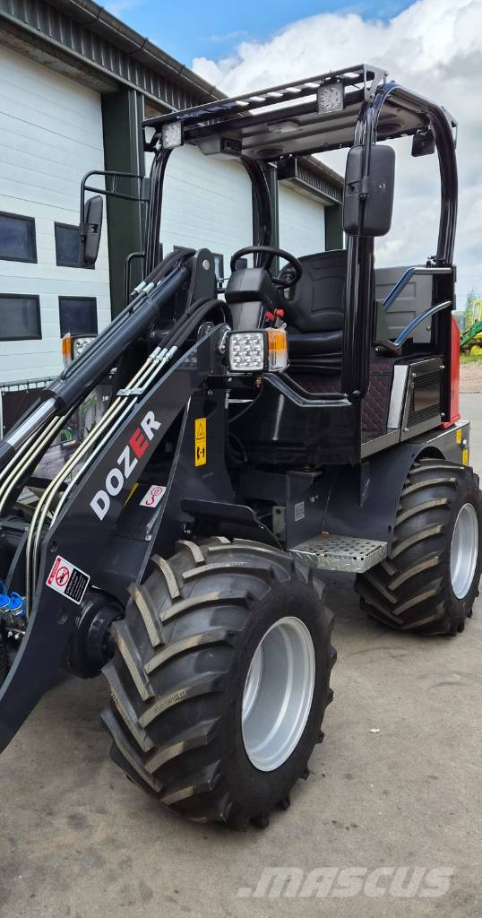 Dozer 3.01 Kolesni nakladalci