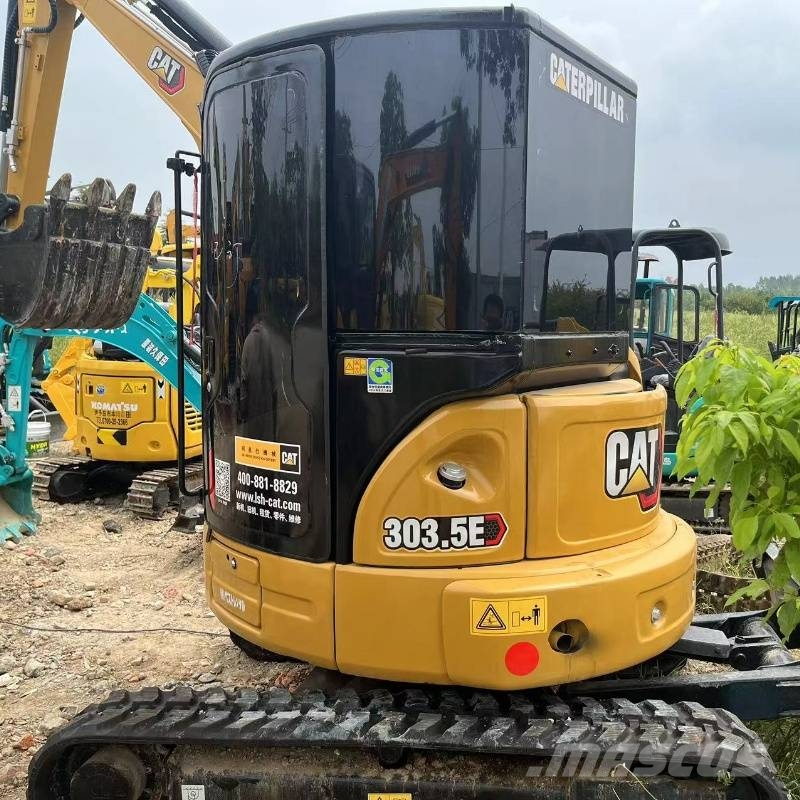 CAT 303 Mini excavators < 7t (Mini diggers)