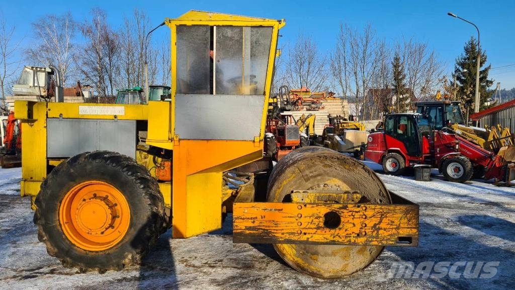 ZTS Stavostroj VV 100 walec wibracyjny Drugo