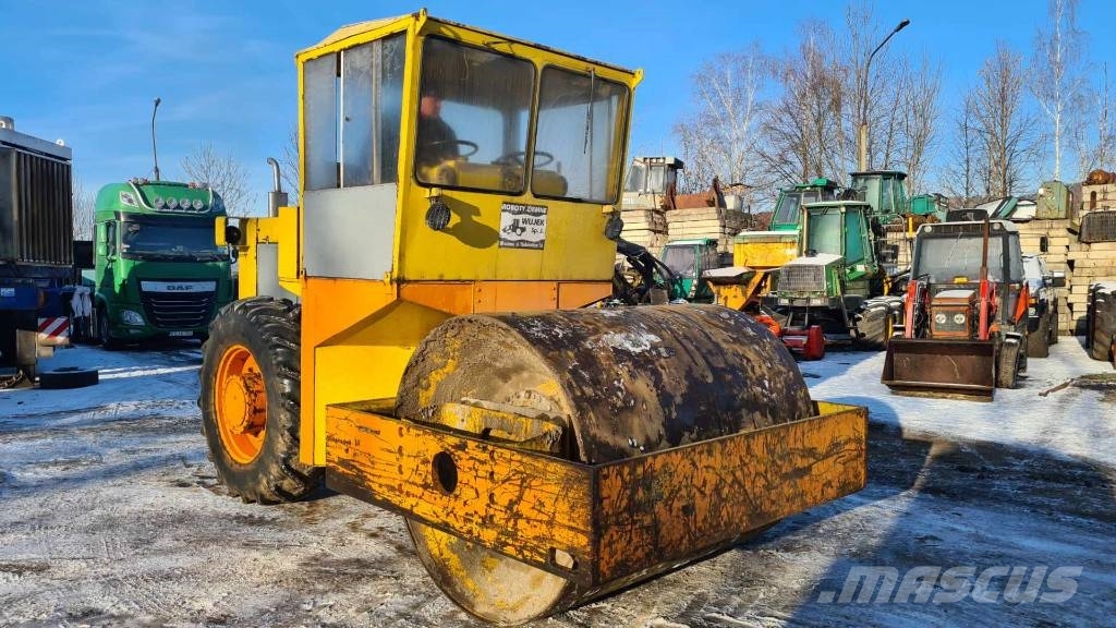 ZTS Stavostroj VV 100 walec wibracyjny Drugo