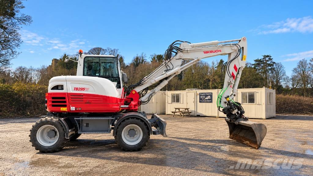 Takeuchi TB 295 W Gravemaskiner på hjul