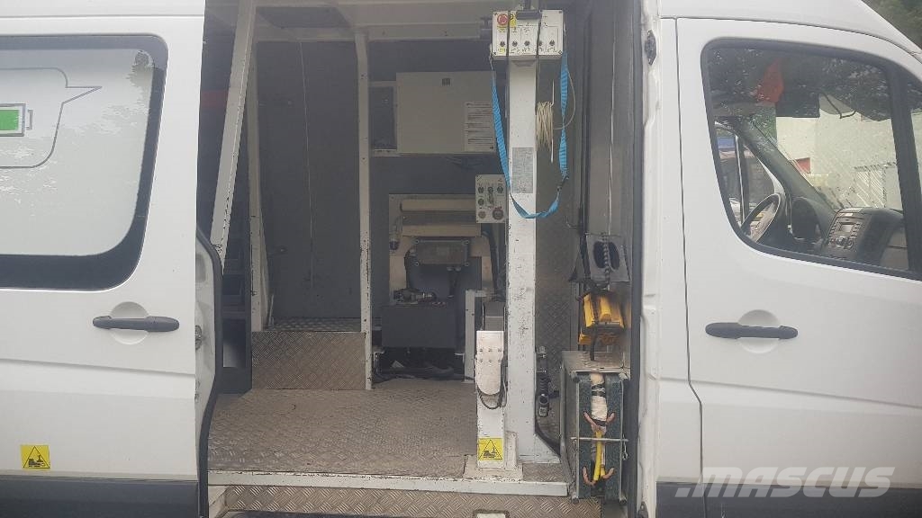 France Elevateur 172 TPFI (Hybrid) المنصات الهوائية المثبتة على شاحنة