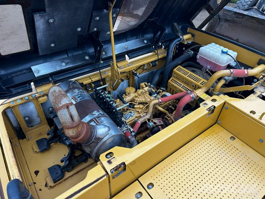 CAT 324 E L Top Zustand German machine Bagri goseničarji
