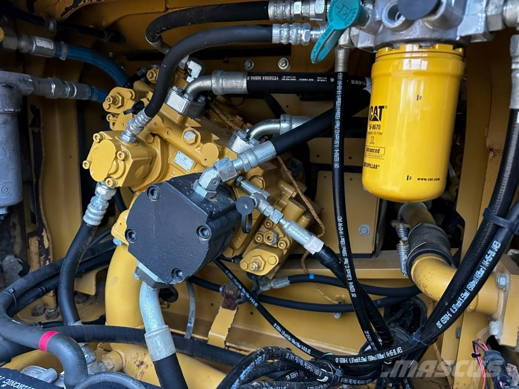 CAT 324 E L Top Zustand German machine Bagri goseničarji