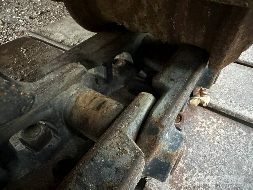 CAT 324 E L Top Zustand German machine Bagri goseničarji