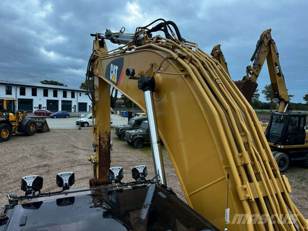 CAT 324 E L Top Zustand German machine Bagri goseničarji