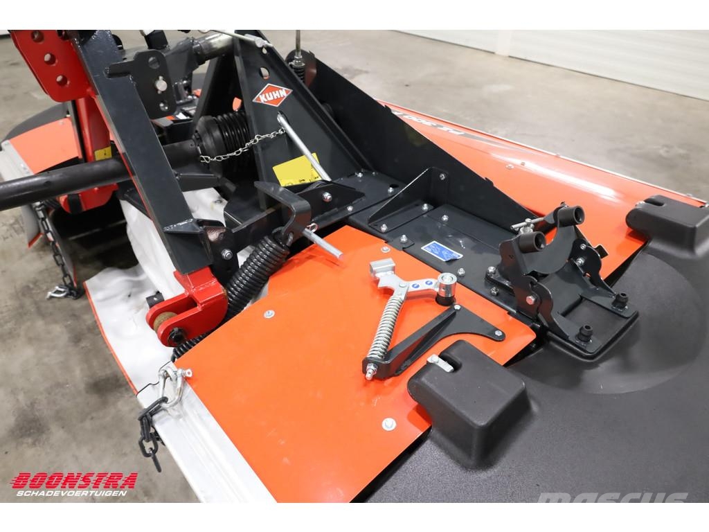 Kuhn PZ 300 F OSC Frontmaaier BY 2023 Mowers