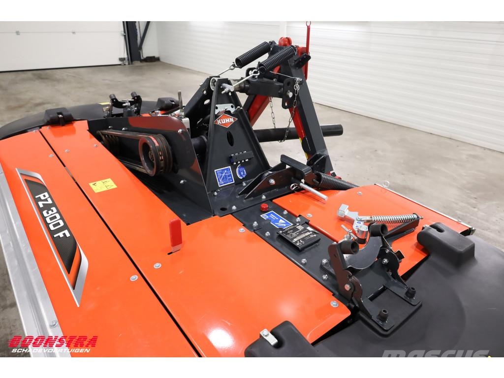 Kuhn PZ 300 F OSC Frontmaaier BY 2023 Mowers