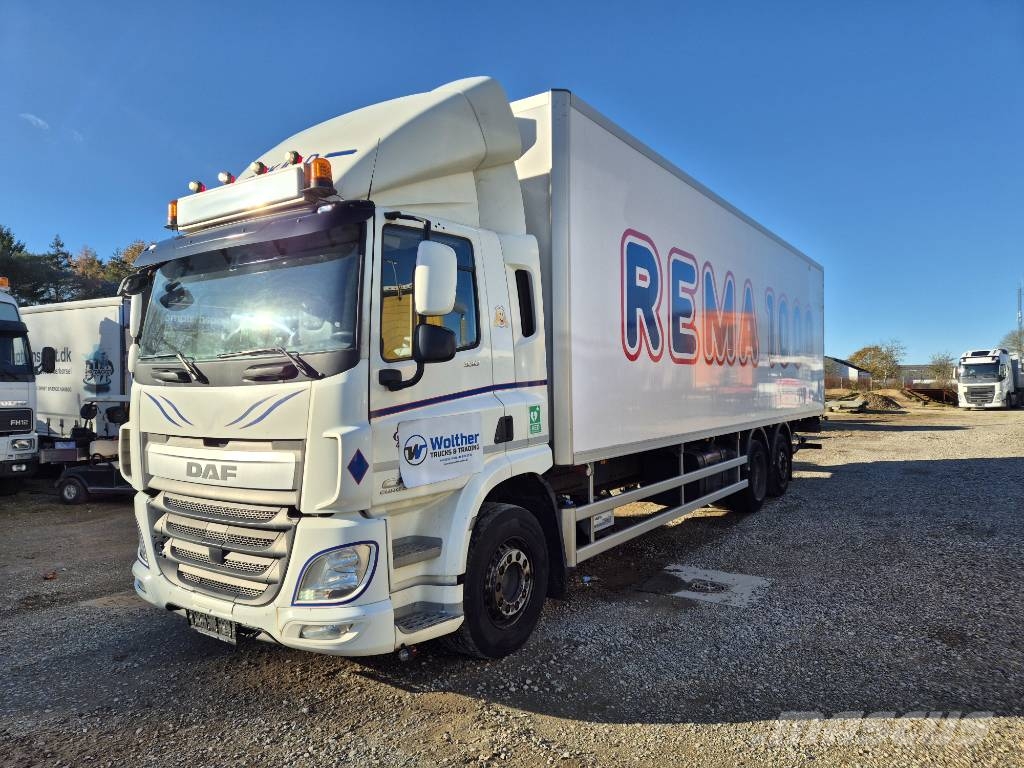 DAF CF 330 // 2 compartments / Cold/freeze Camion frigorifique