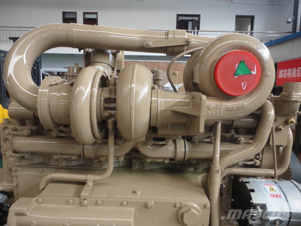 Cummins KTTA19-C700 engine for komatsu digger Motorer
