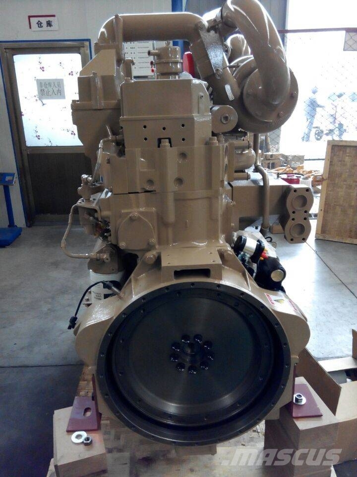 Cummins KTTA19-C700 engine for komatsu digger Motorer