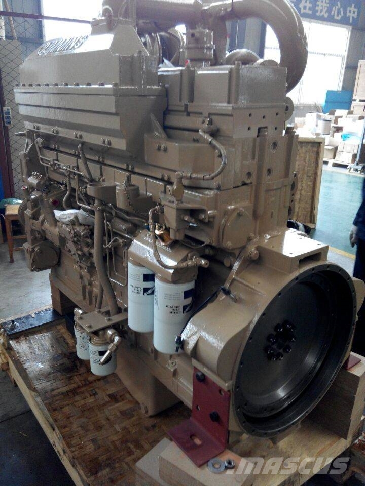 Cummins KTTA19-C700 engine for komatsu digger Motorer
