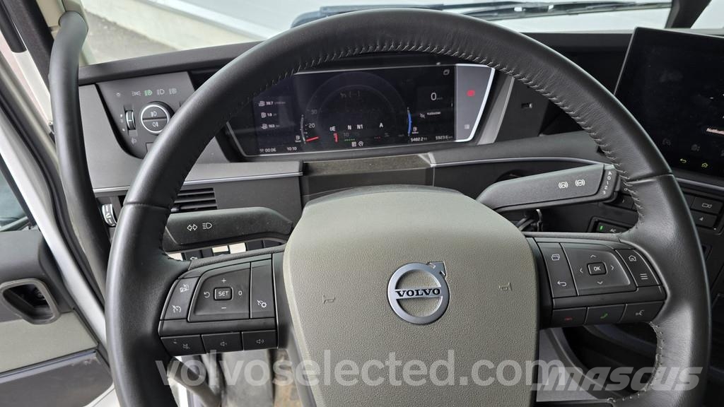 Volvo FH شاحنات الرافعات