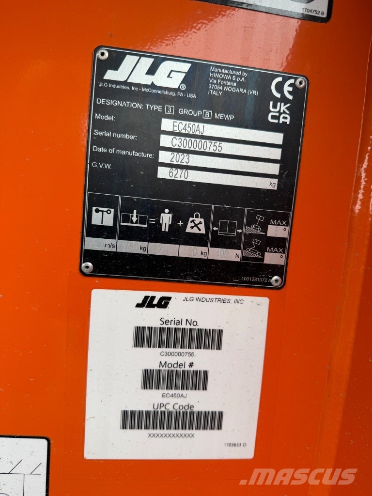 JLG EC 450 AJ Kĺbové plošiny