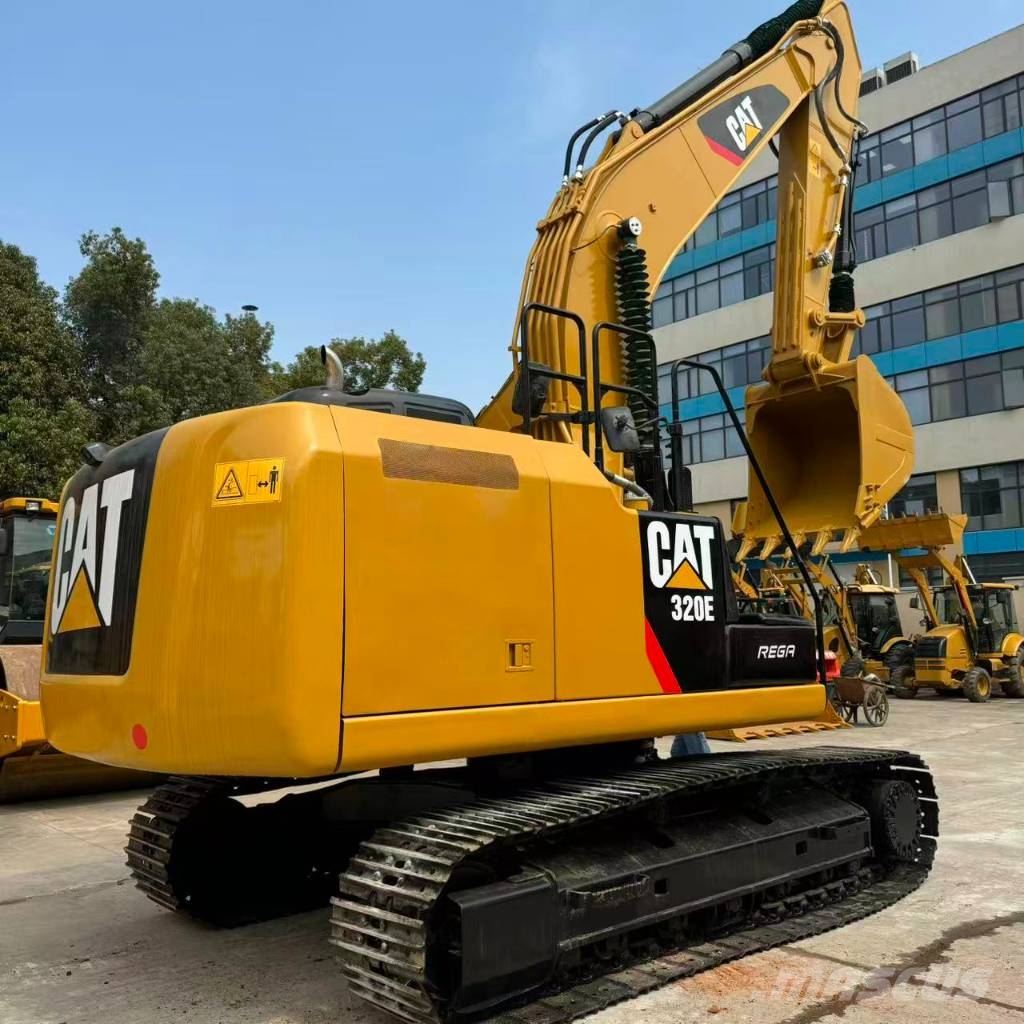CAT 320E Bagri goseničarji