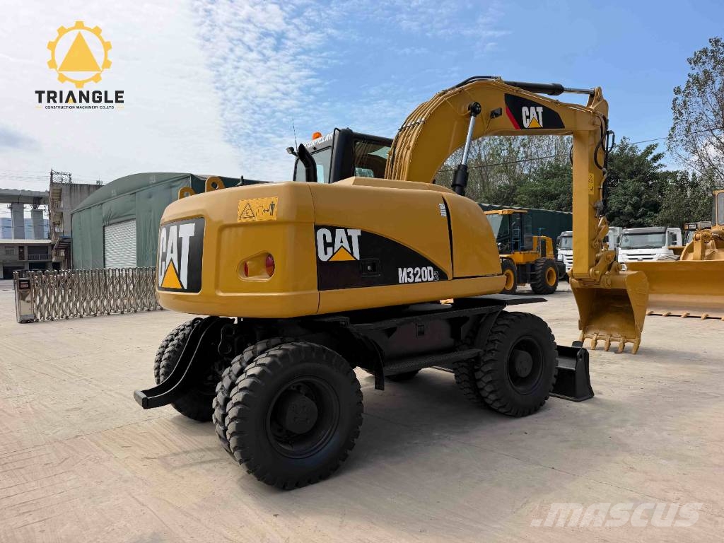 CAT M 320 D Wheeled excavators