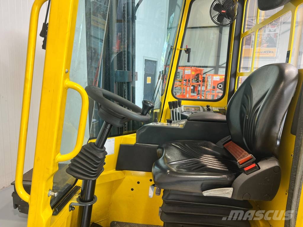 Combilift C4000ET 4-way reach trucks