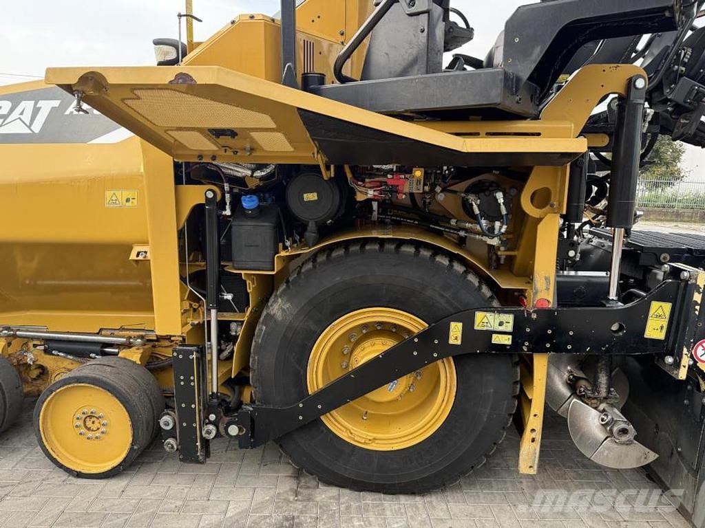 CAT AP 500F Strassenfertiger