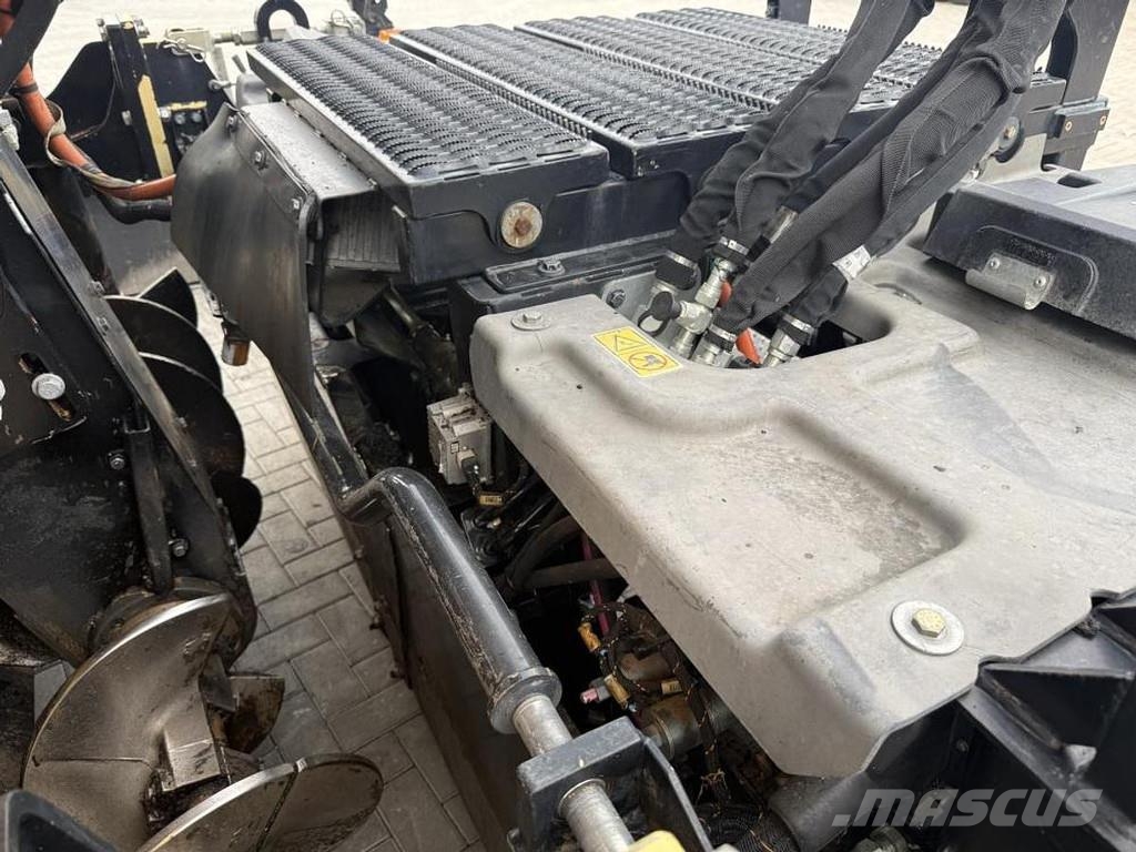 CAT AP 500F Strassenfertiger