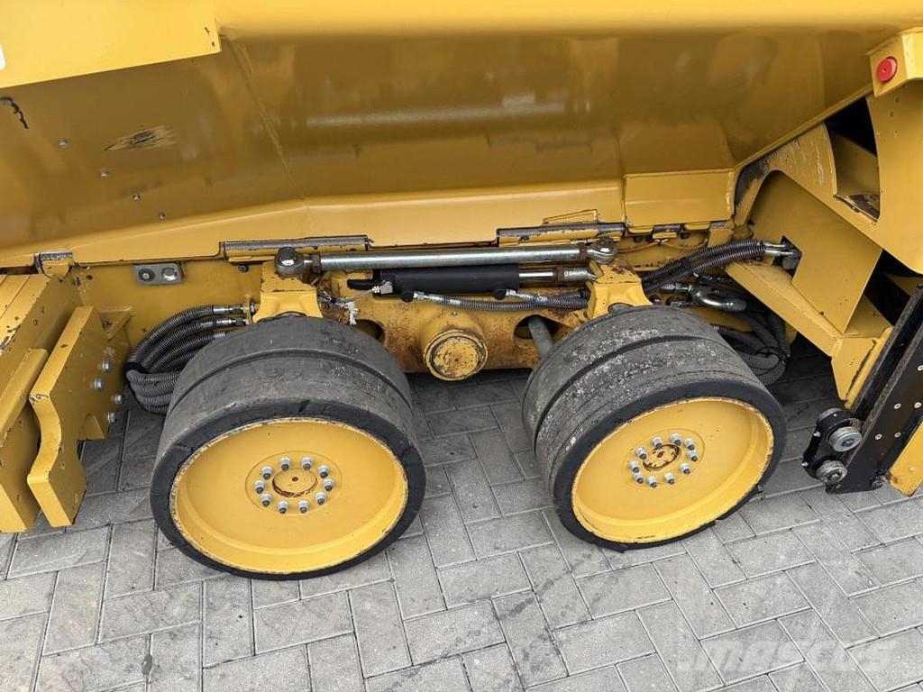 CAT AP 500F Strassenfertiger
