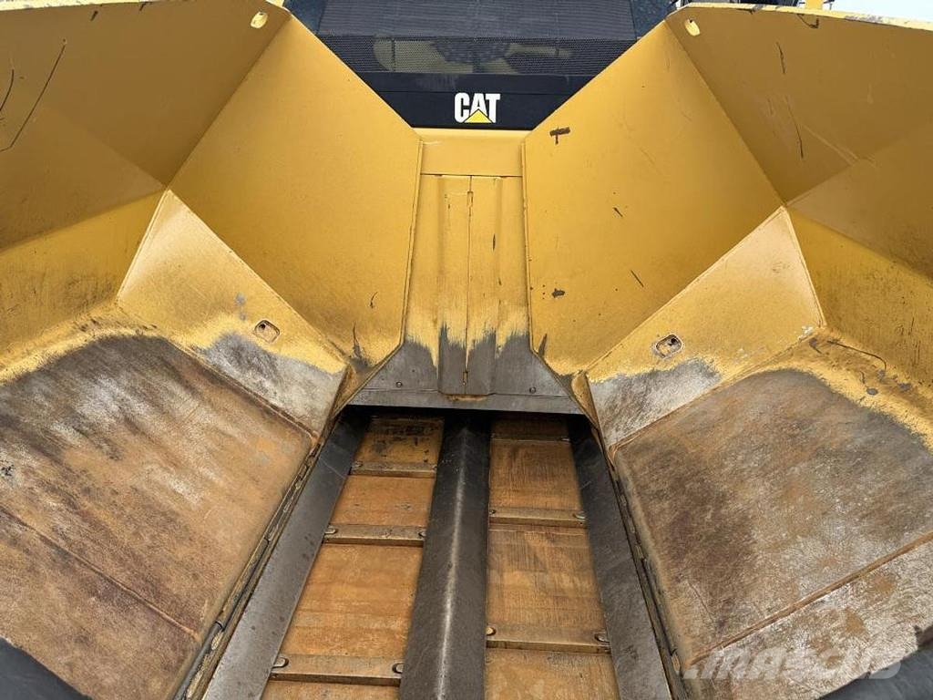 CAT AP 500F Strassenfertiger