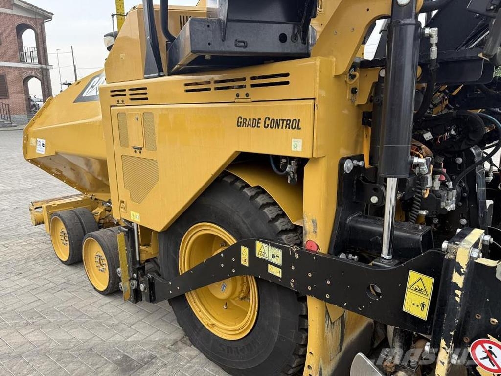 CAT AP 500F Strassenfertiger
