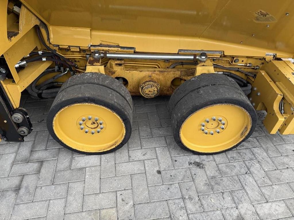 CAT AP 500F Strassenfertiger