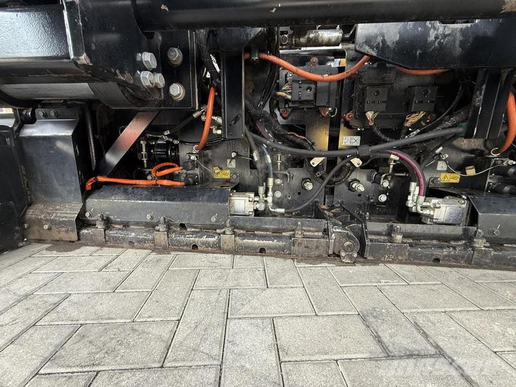 CAT AP 500F Strassenfertiger