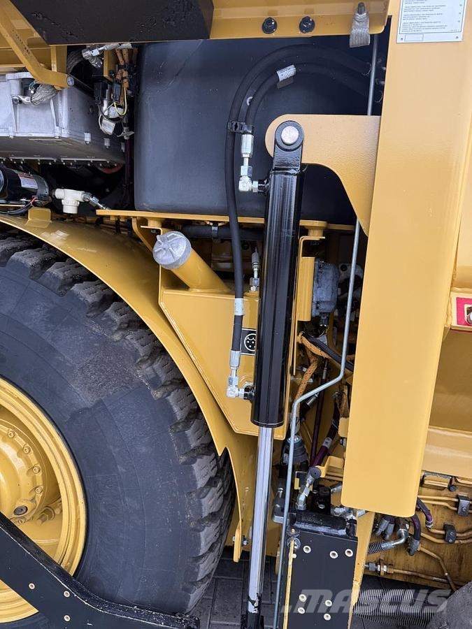 CAT AP 500F Strassenfertiger
