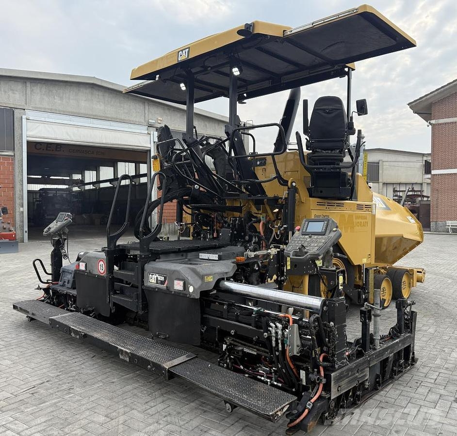 CAT AP 500F Strassenfertiger
