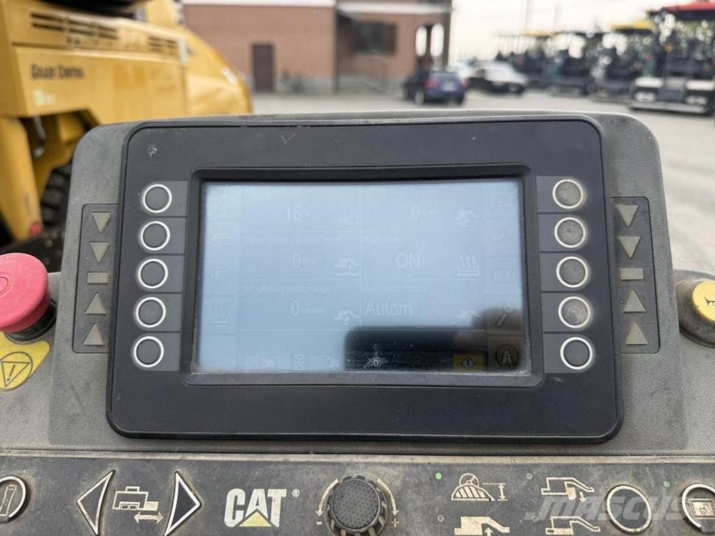 CAT AP 500F Strassenfertiger